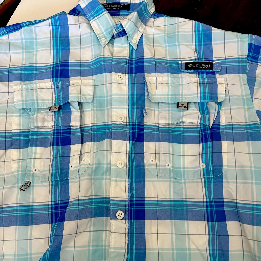 Columbia PFG men’s short sleeve fishing shirt, size small